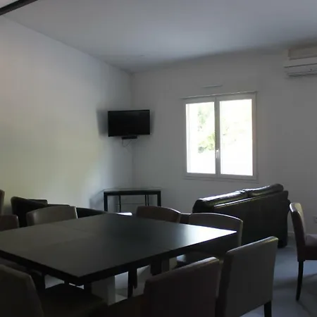 Apartament Le Meuble Du Bord De L'isle Sablons (Gironde)